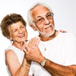 men's white crew-neck T-shirt