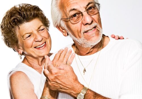 men's white crew-neck T-shirt